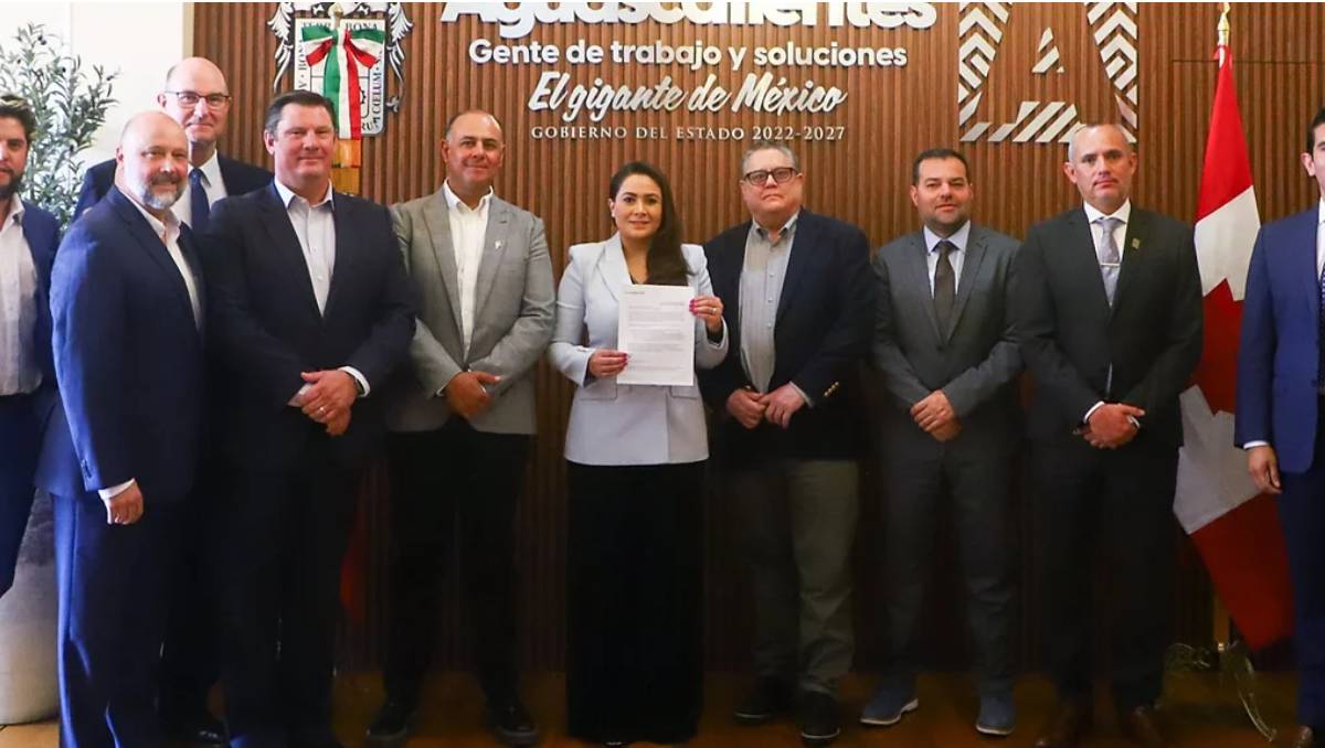 Gobernadora de Aguascalientes, Tere Jiménez y directivos de la empresa canadiense Rainmaker