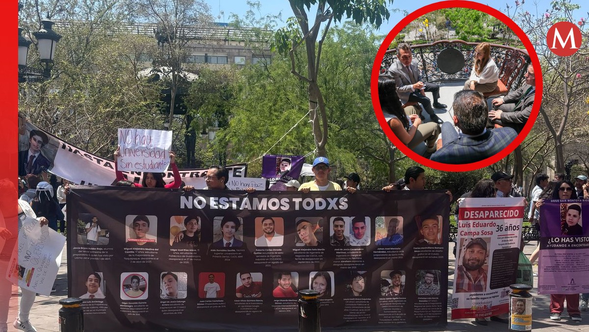 Manifestación pacífica por los estudiantes de UdeG desaparecidos . (Especial)