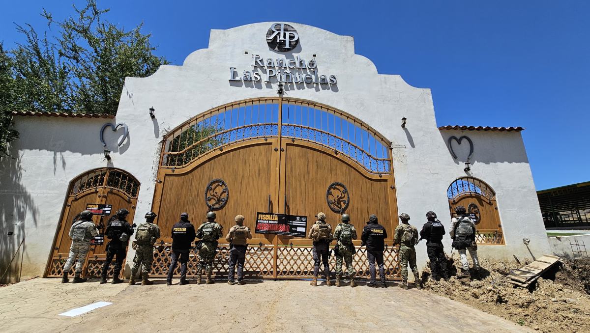 El aseguramiento de inmuebles estuvo respaldado por investigaciones y una orden del juez. Foto: (Especial)