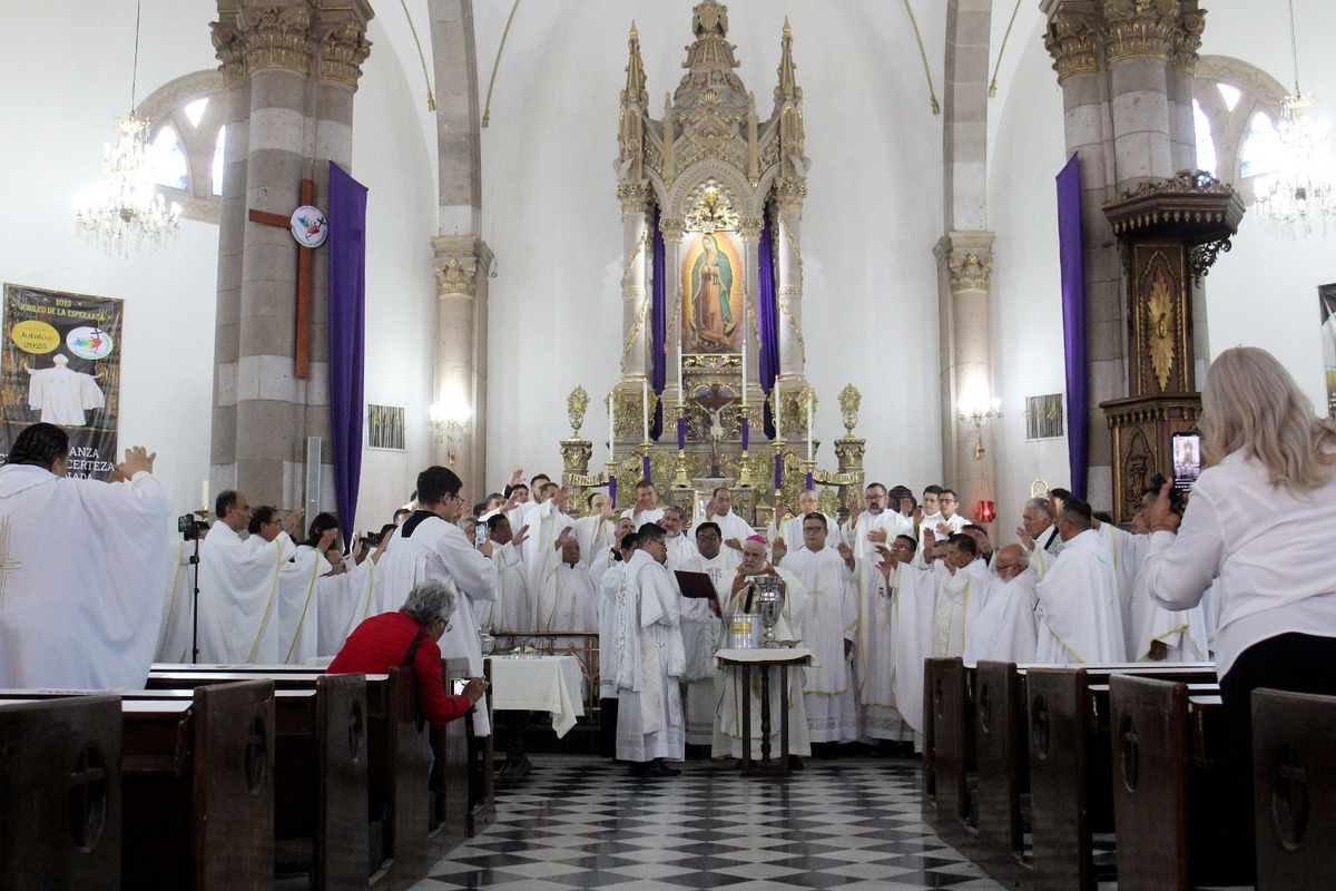 Misa Crismal en Gómez Palacio. | Rolando Riestra