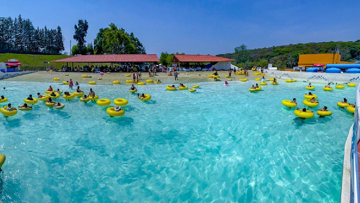 El Parque Acuático Ixtapan de la Sal se ubica a una hora con 4 minutos de la Ciudad de México. Foto: (Parque Acuático Ixtapan de la Sal)