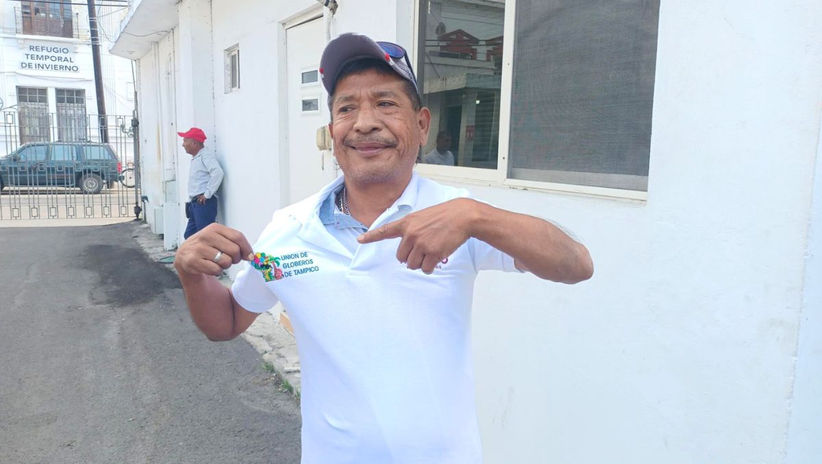 Vendedores aseguran que las ventas han bajado y deben ofertar otros productos. (Jesús García)