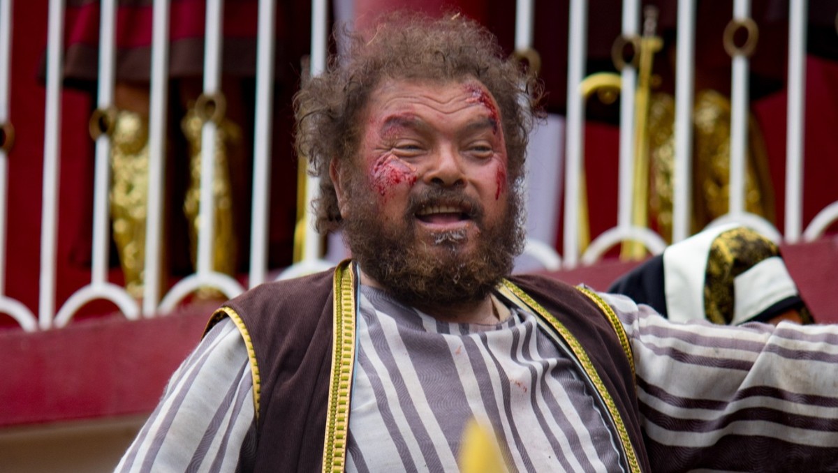 Actor que interpretó a Barrabás se lesiona la pierna en Viacrucis- | Créditos: LaFotografía