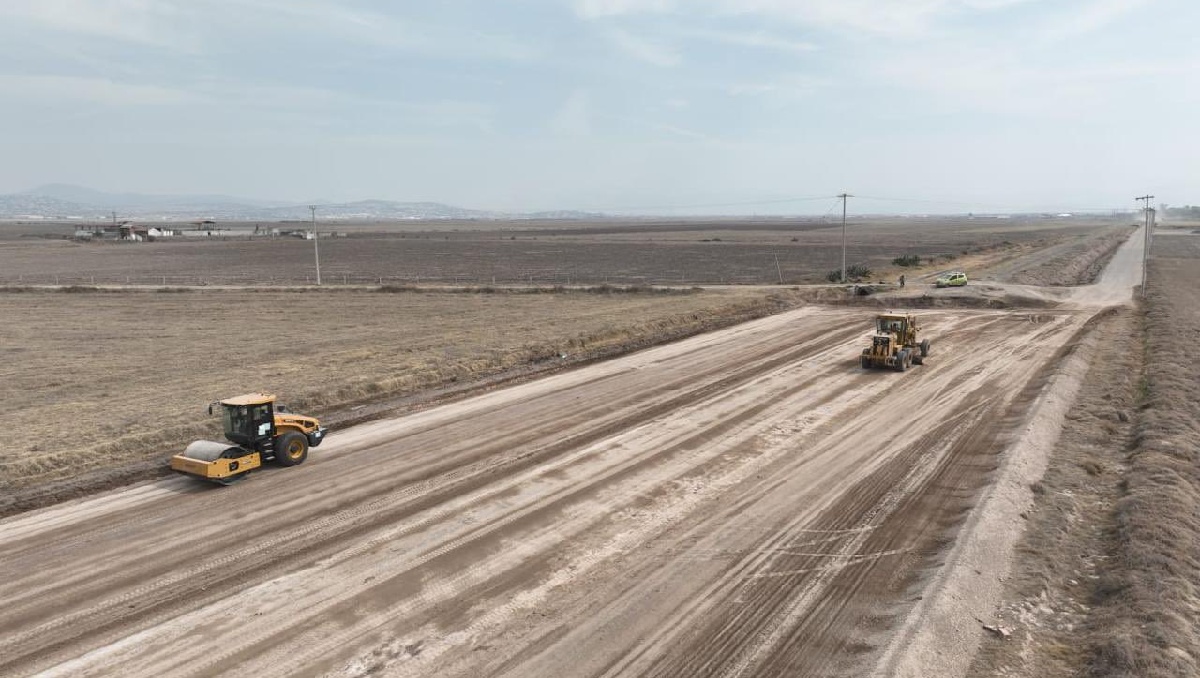 La Presidenta compartió fotografías del avance de las obras del Tren México-Pachuca. | @Claudiashein