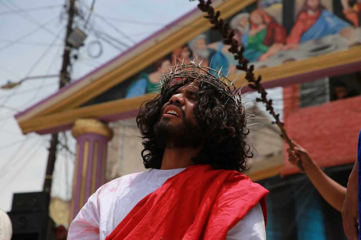 Viacrucis en Pachuca. (Jorge Sánchez)