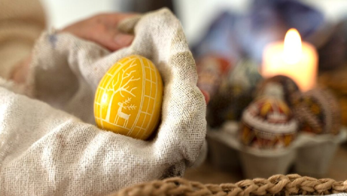 Huevo de Pascua envenenado provoca la muerte de un niño en Brasil. | Freepik imagen de referencia