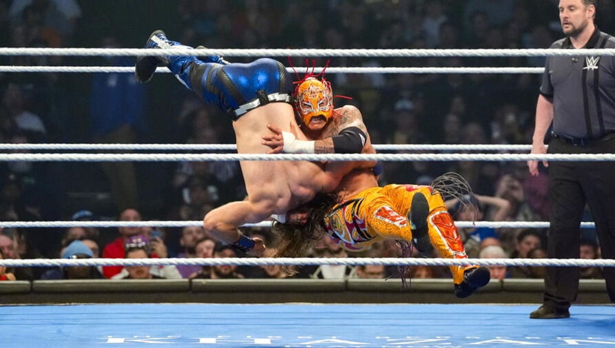 Rey Fénix hará su debut en WrestleMania 41 ante El Grande Americano tras la lesión de Rey Misterio (WWE)