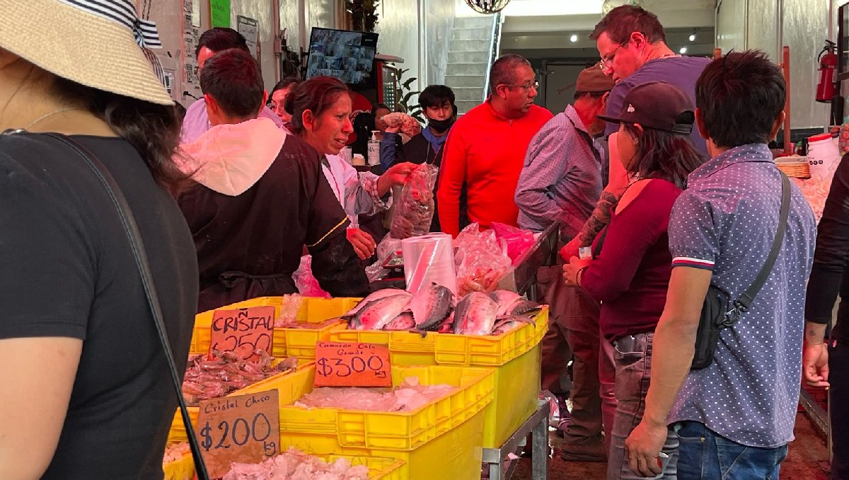 San Luis Mextepec, lugar de venta de mariscos, se ubica a solo 20 minutos de Toluca. Foto: (Bernardo Jasso)