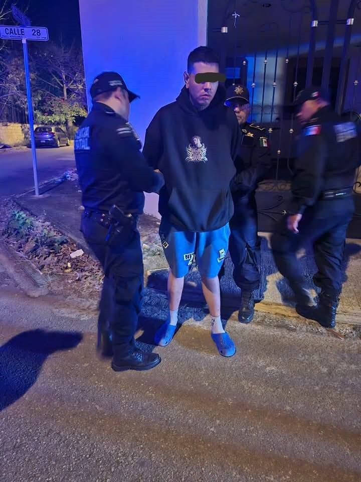 Influencer  amenazó con un machete  a unos de los organizadores de su proyecto musical