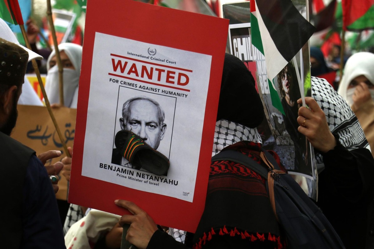 Participantes de una protesta contra el primer ministro israelí, en Pakistán. |  EFE