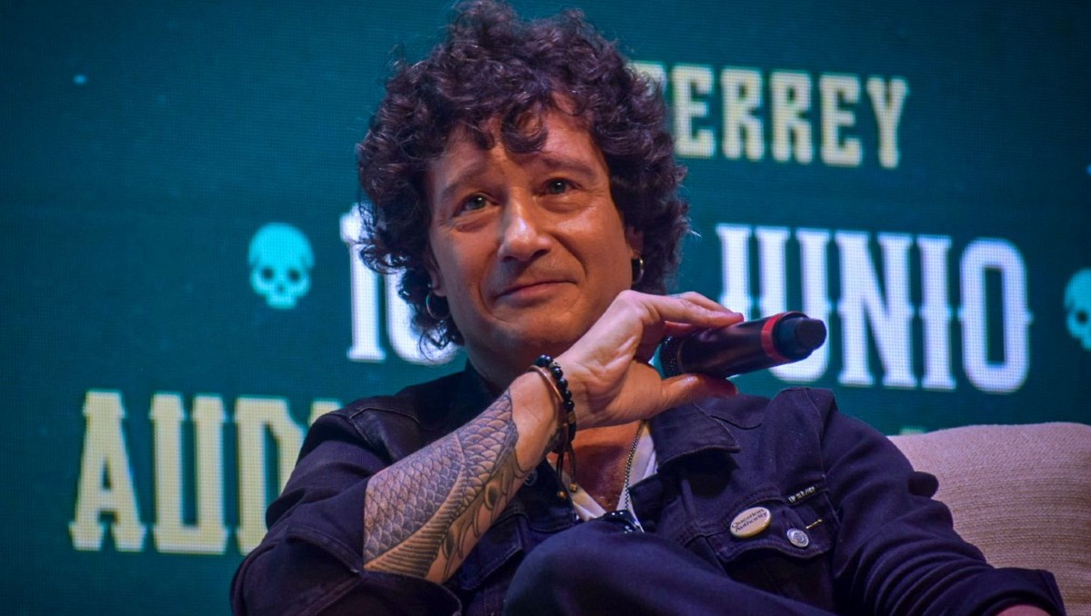 Enrique Bunbury reacciona indiferente ante muerte del Papa Francisco | Foto: Diego Almanza