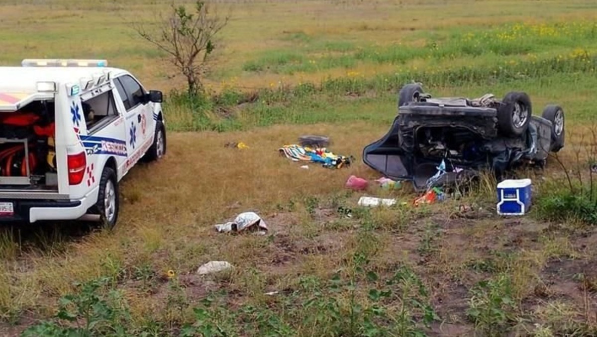 Familia de Nuevo León sufre accidente en Tamaulipas; muere menor