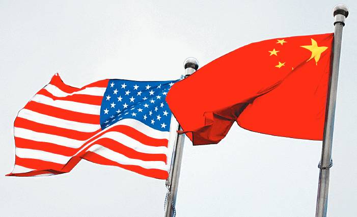 Altos directivos responsabilizan de esta decisión al ambiente geopolítico. TINGSHU WANG REUTERS