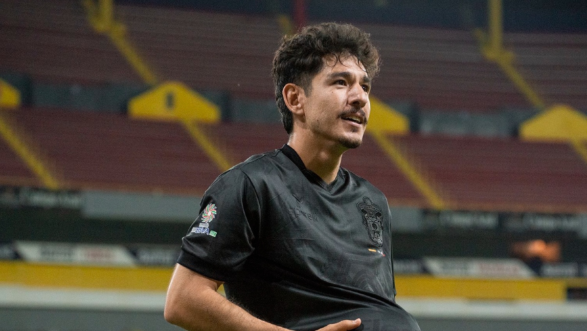 El delantero se encuentra a la espera de saber lo que sucederá con su futuro (Foto: X @LeonesNegrosCF)