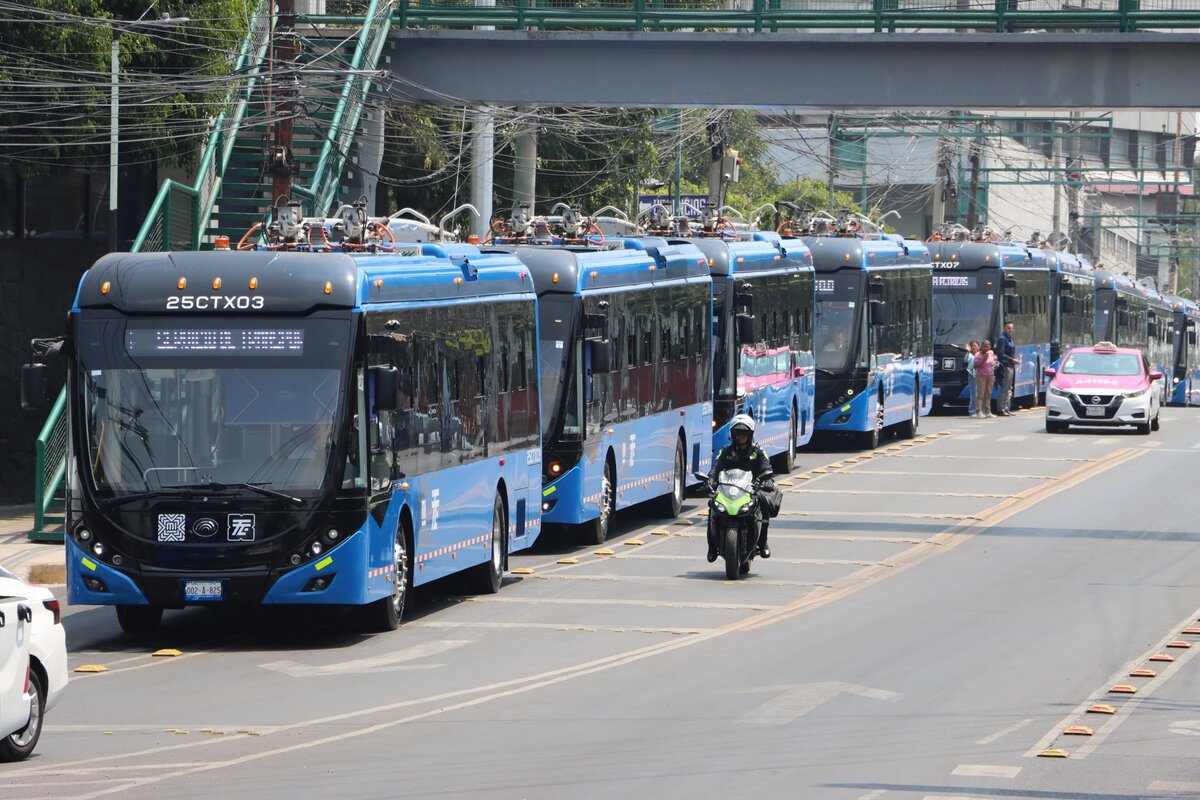 Las nuevas unidades de transporte público son eléctricas y con bajas emisiones
