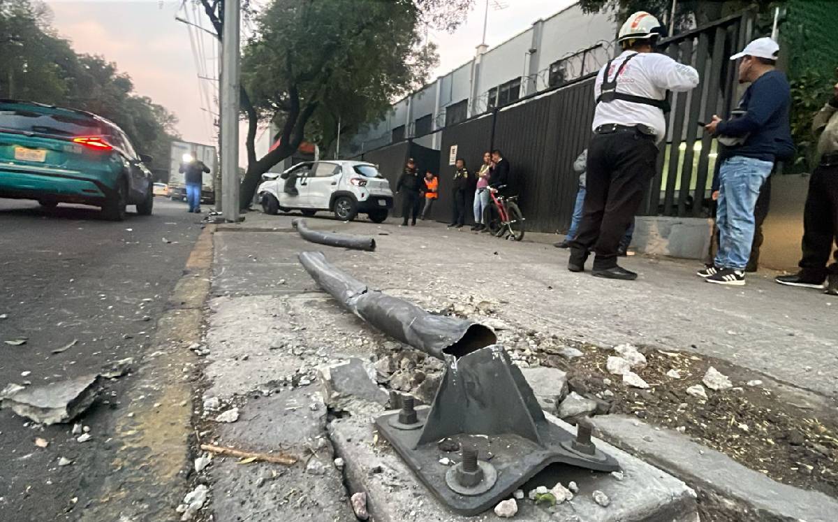 Las autoridades acudieron al lugar para acordonar la zona | Luis Alfaro