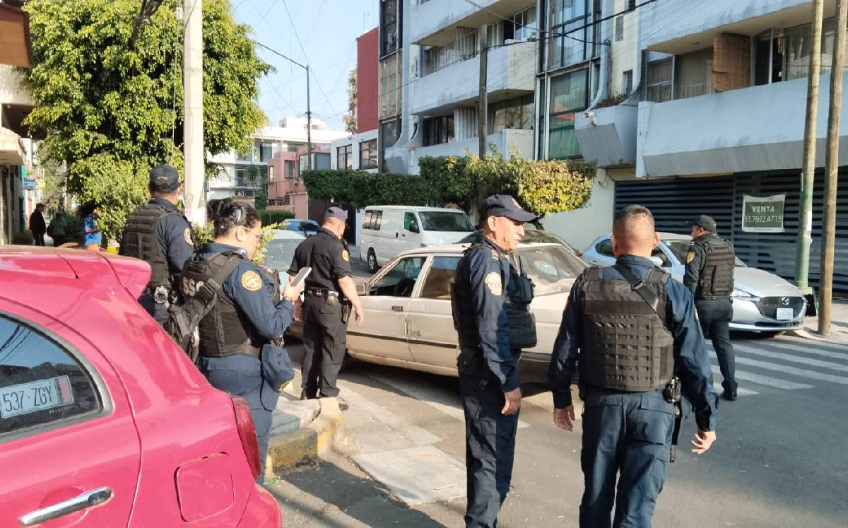 Las autoridades acudieron al auxilio del hombre herido por la bala | Especial