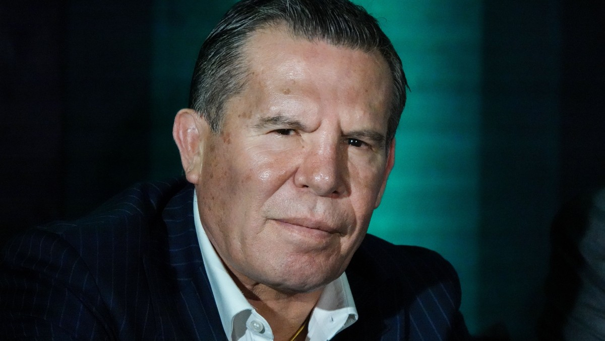 Conductores de 'Ventaneando' reaccionan a asalto de Julio Cesar Chávez. | Cuartoscuro