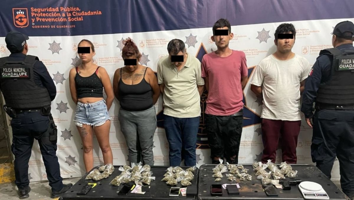 En uno de los operativos fueron detenidas cinco personas. | Especial