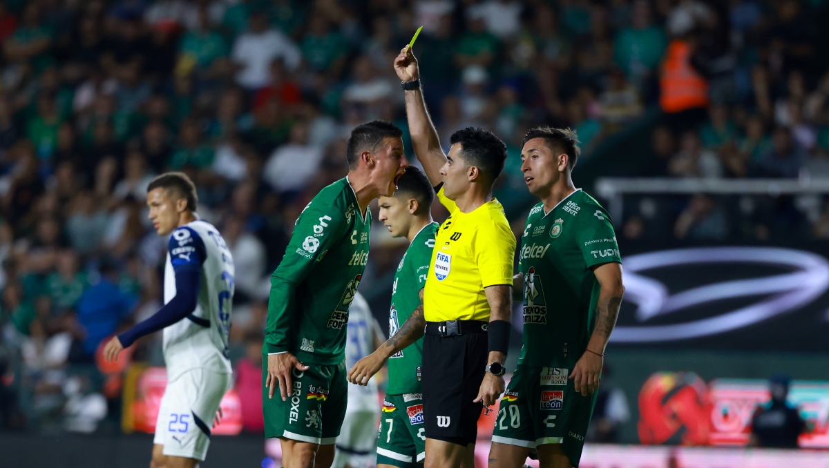 ¿Cuántos partidos estará suspendido James Rodríguez tras su expulsión contra Rayados? (Imago7)