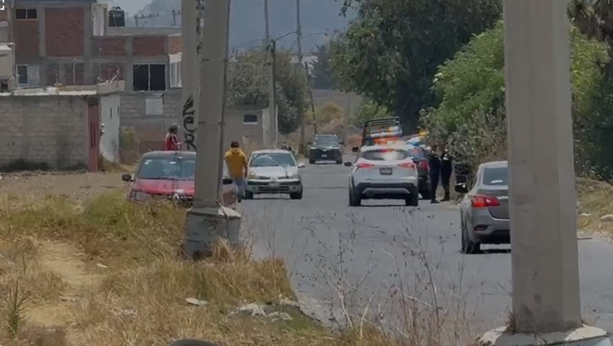 Hallan cuerpo en canal de aguas negras en Toluca, Edomex. | Especial
