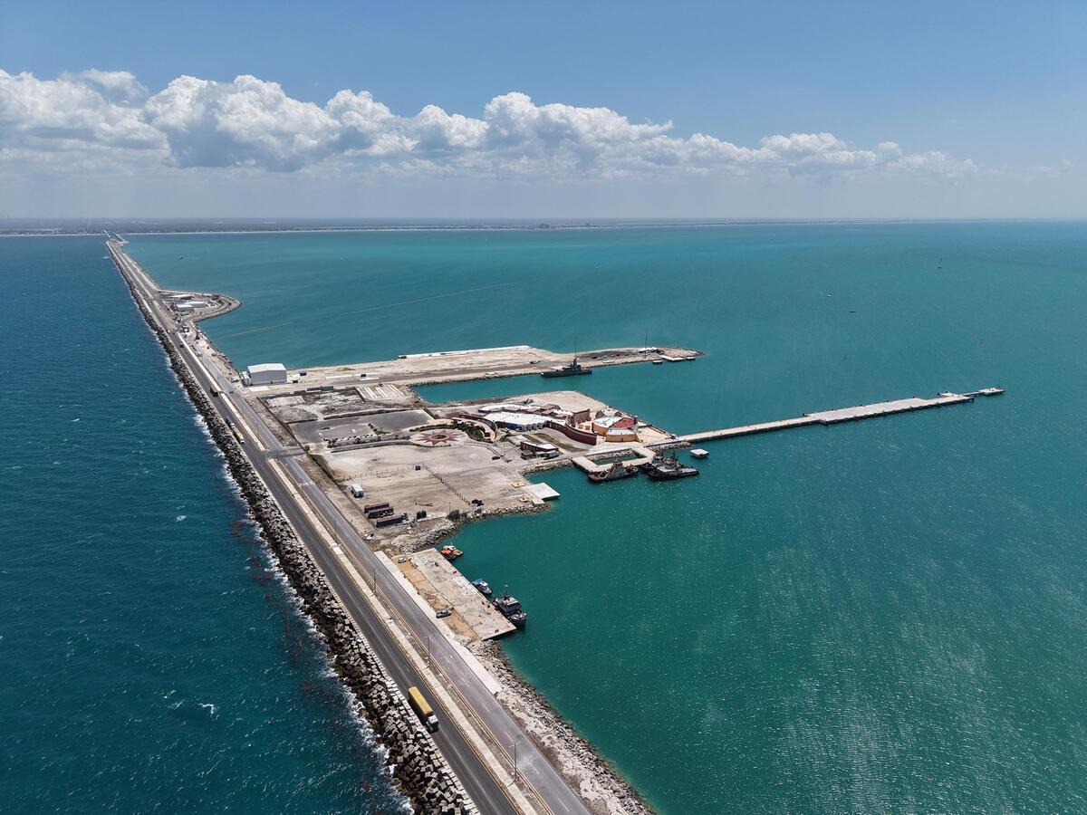 El proyecto busca aumentar de 34 a 80 hectáreas de plataforma de atraque. | Especial