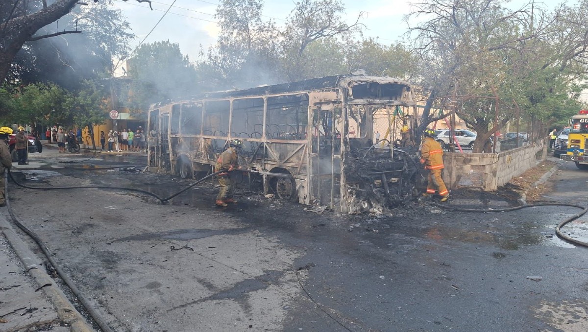 Las autoridades no han establecido la causa del incendio. Foto: Edgar Plata
