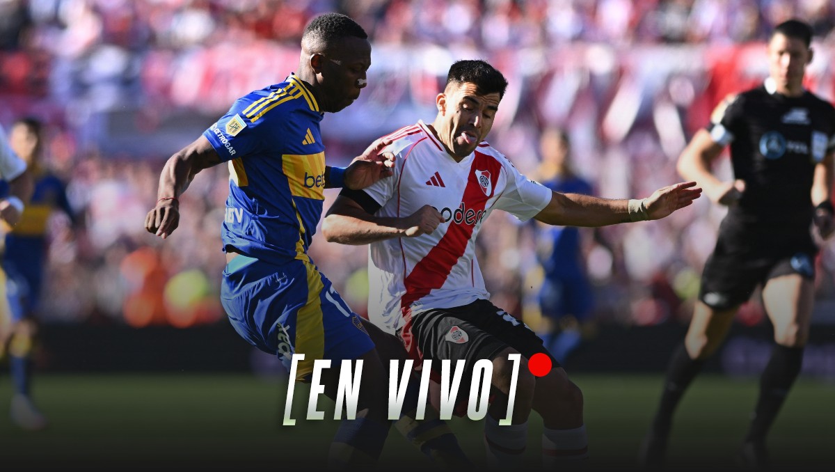 Boca Jrs y River Plate se enfrentan en el Superclásico de Argentina (Reuters)