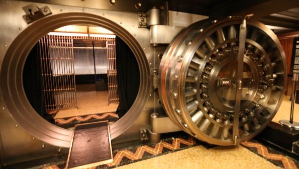 Aranceles, no es lo único que genera incertidumbre: BBVA