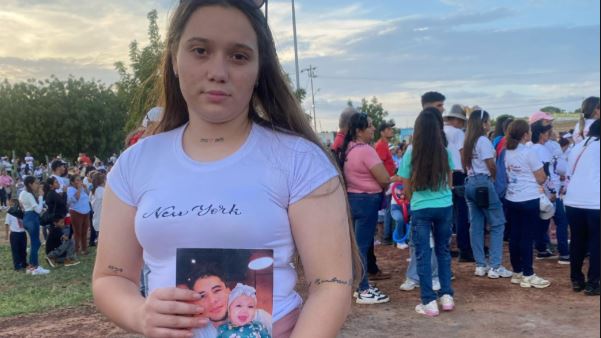 La niña fue separada de su madre en el momento en que se iniciaba un vuelo de repatriación a Venezuela.