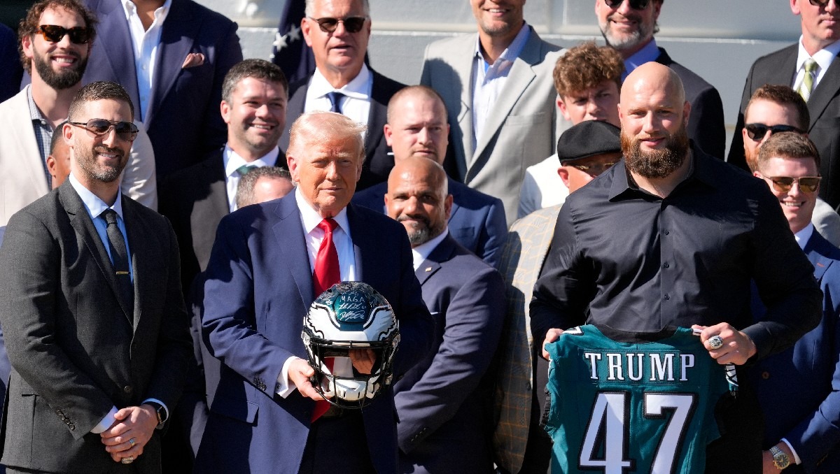 Los Philadelphia Eagles estuvieron en la Casa Blanca; recibieron palabras del presidente Trump tras su campeonato de Super Bowl (Reuters)