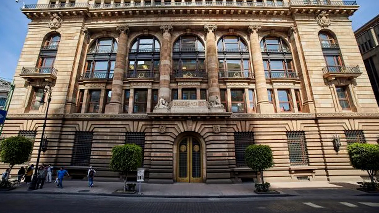 Banxico entregará 17 mil 994.8 mdp por remanentes al gobierno federal