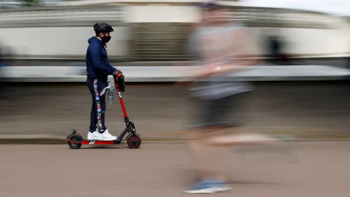 Bicis, motos eléctricas y scooters deben ser emplacados: SMT Puebla | Archivo Milenio