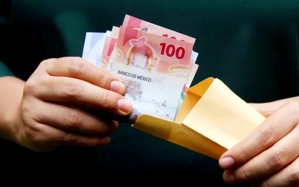 Coparmex en León exhorta a implementar mejores salarios | Especial