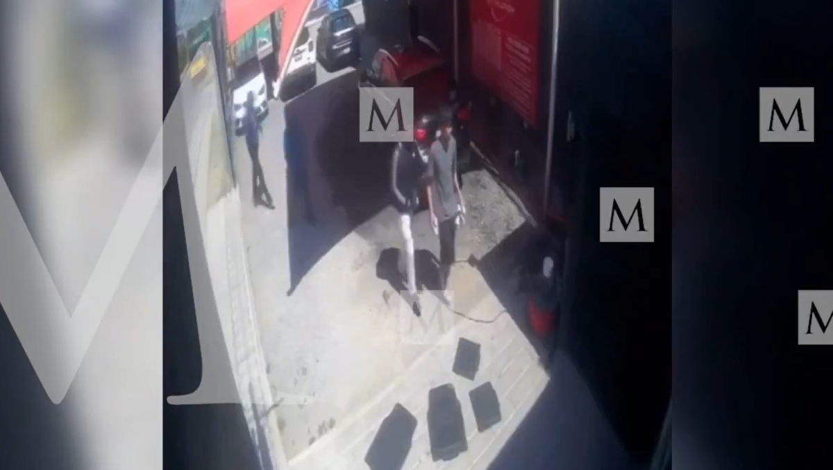 Grupo armado roba dos vehículos en autolavado de Puebla | Jesús Zavala