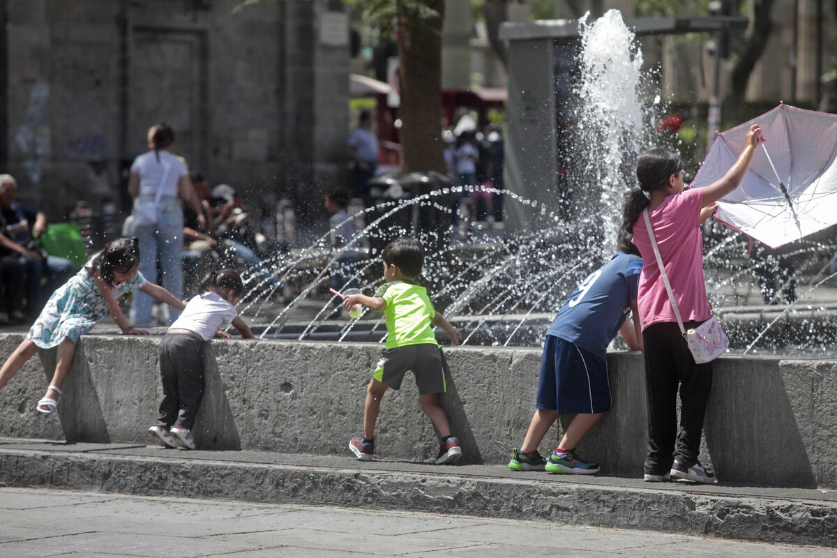 Jalisco va por apoyos sociales para niños, niñas y adolescentes . (Fernando Carranza)