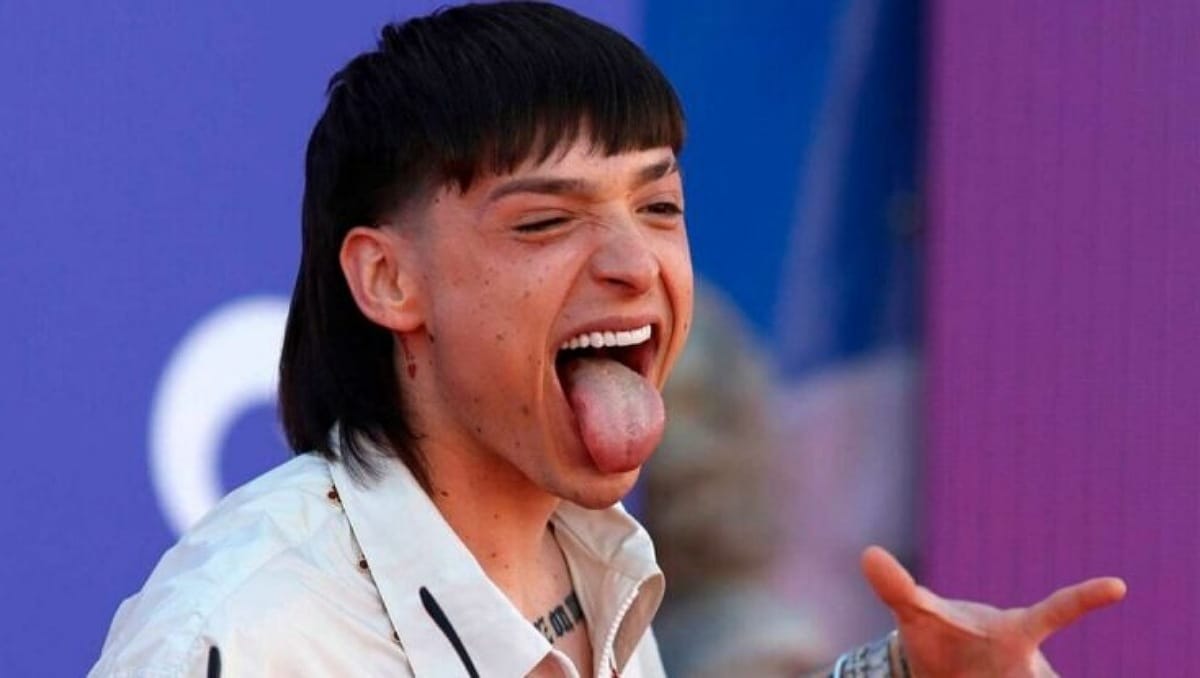 Peso Pluma, cantante mexicano | X