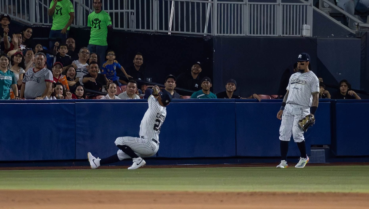 Sultanes de Monterrey vencen a Saraperos y se quedan con la serie del Clásico del Norte (X @SultanesOficial)