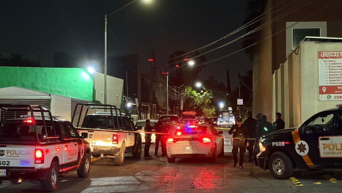 La triple ejecución ocurrió en una casa ubicada en el cruce de las calles Doctor José María González Dávila y Mier y Noriega. Ángel Mercado