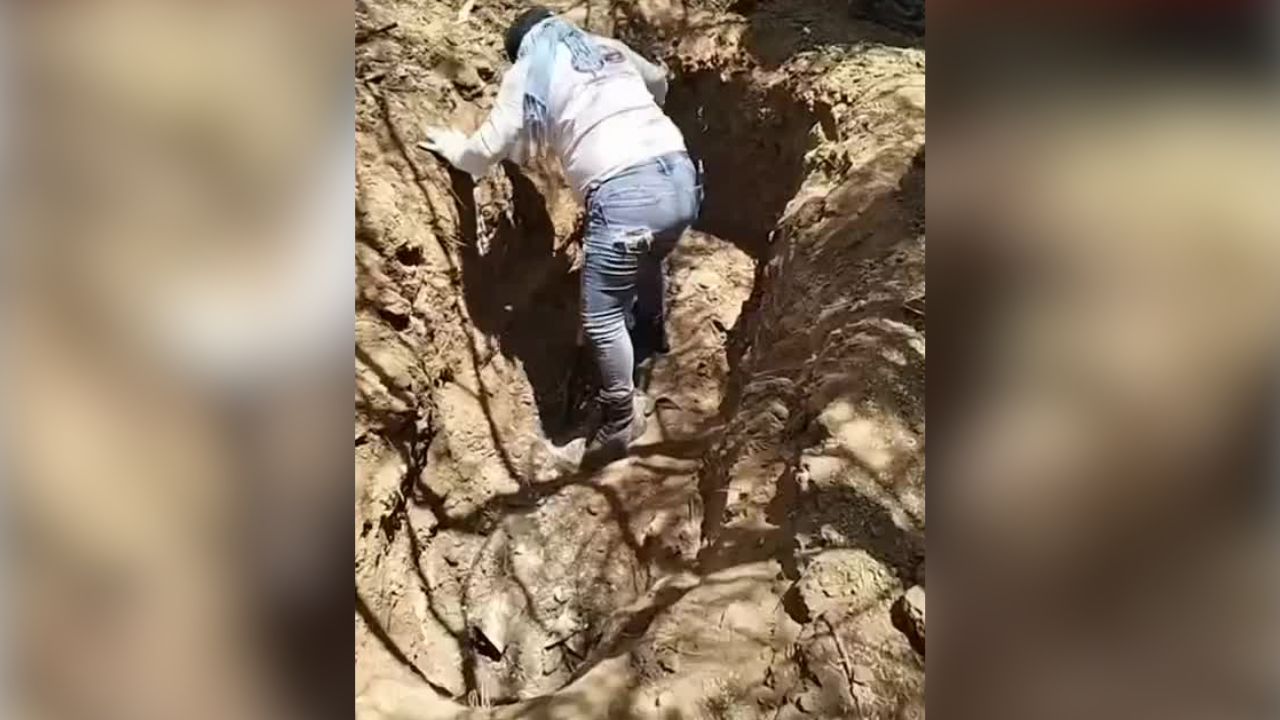 Ceci Flores reporta la detección de una nueva fosa clandestina en Saltillo