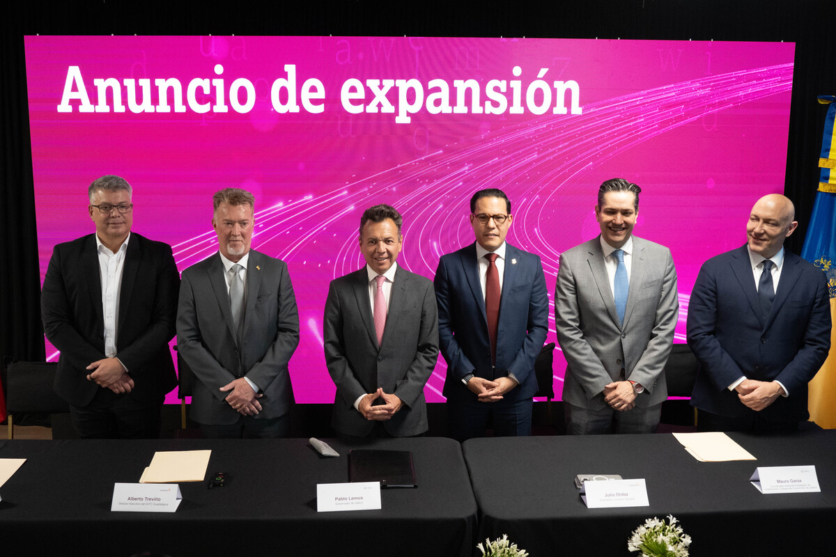 De izquierda a derecha: Jeff Haskill, Alberto Treviño, Pablo Lemus, Julio Ordaz, Mauro Garza y Carlos Sánchez. (José Cueva)