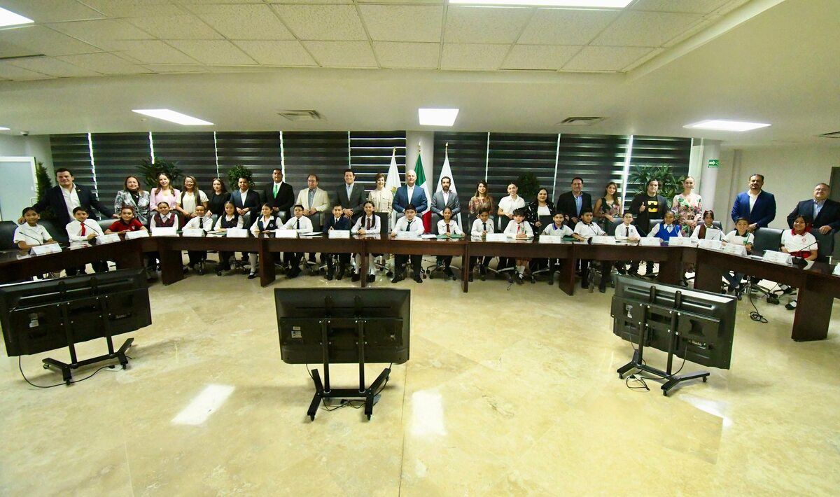 Se llevó a cabo la sesión del Cabildo Infantil 2025 en Torreón. (Cortesía)