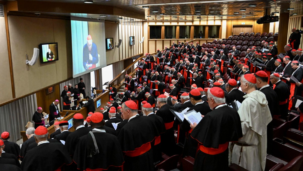 Varios cardenales en la Capilla Sixtina | Estado Vaticano/Mario Tomassetti  | EFE