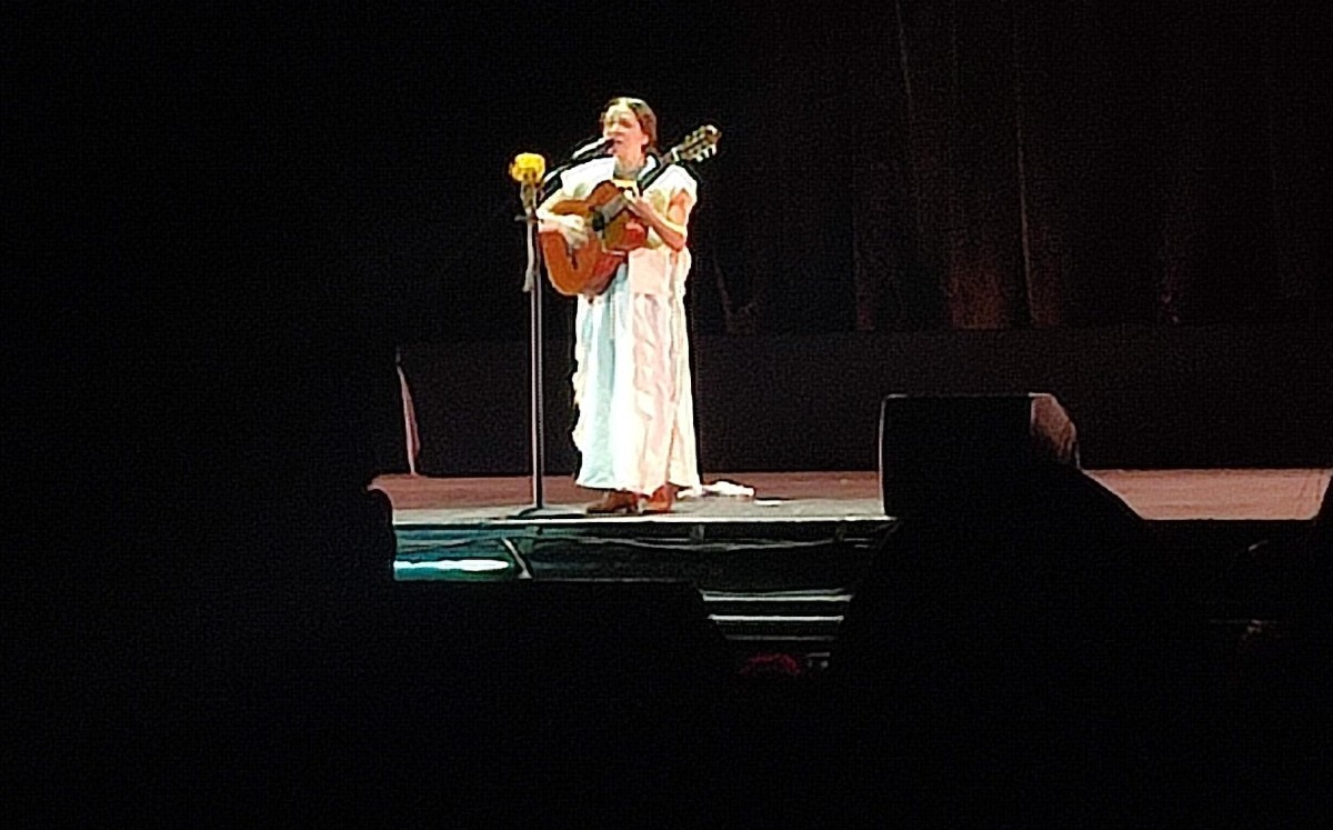 “Estoy aquí para celebrar la canción”, dijo sus fans. Foto: Especial