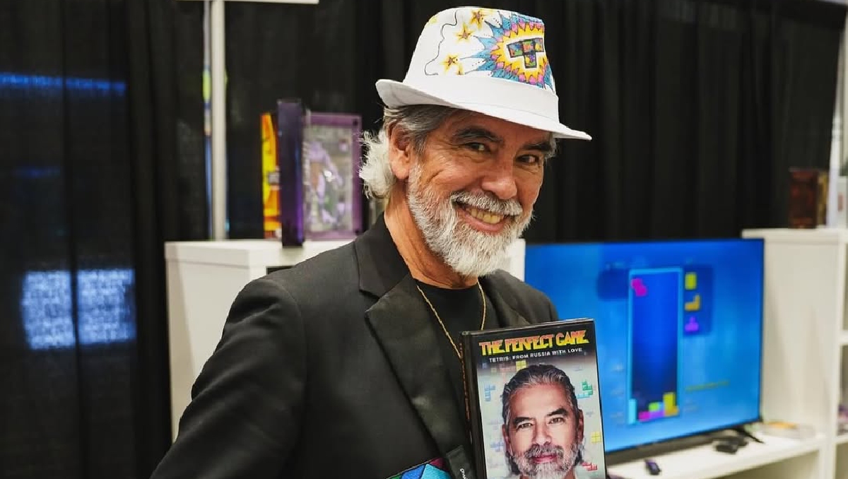 Henk Rogers es considerado uno de los visionarios de los videojuegos. | Foto: @tetris_official vía Instagram.