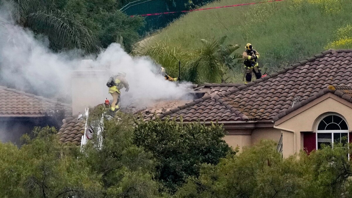 El accidente ocurrió en Simi Valley, California. | AP