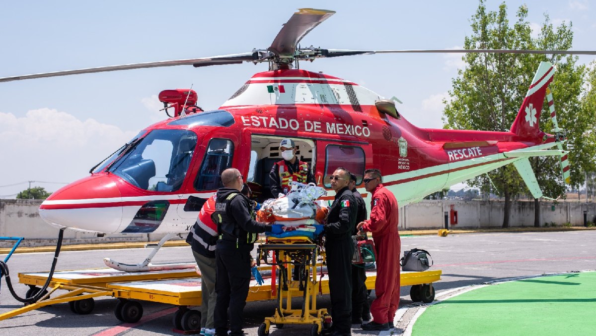 Trasladan a mujer con quemaduras en 70% de su cuerpo a hospital en Zumpango. Foto: (Especial)