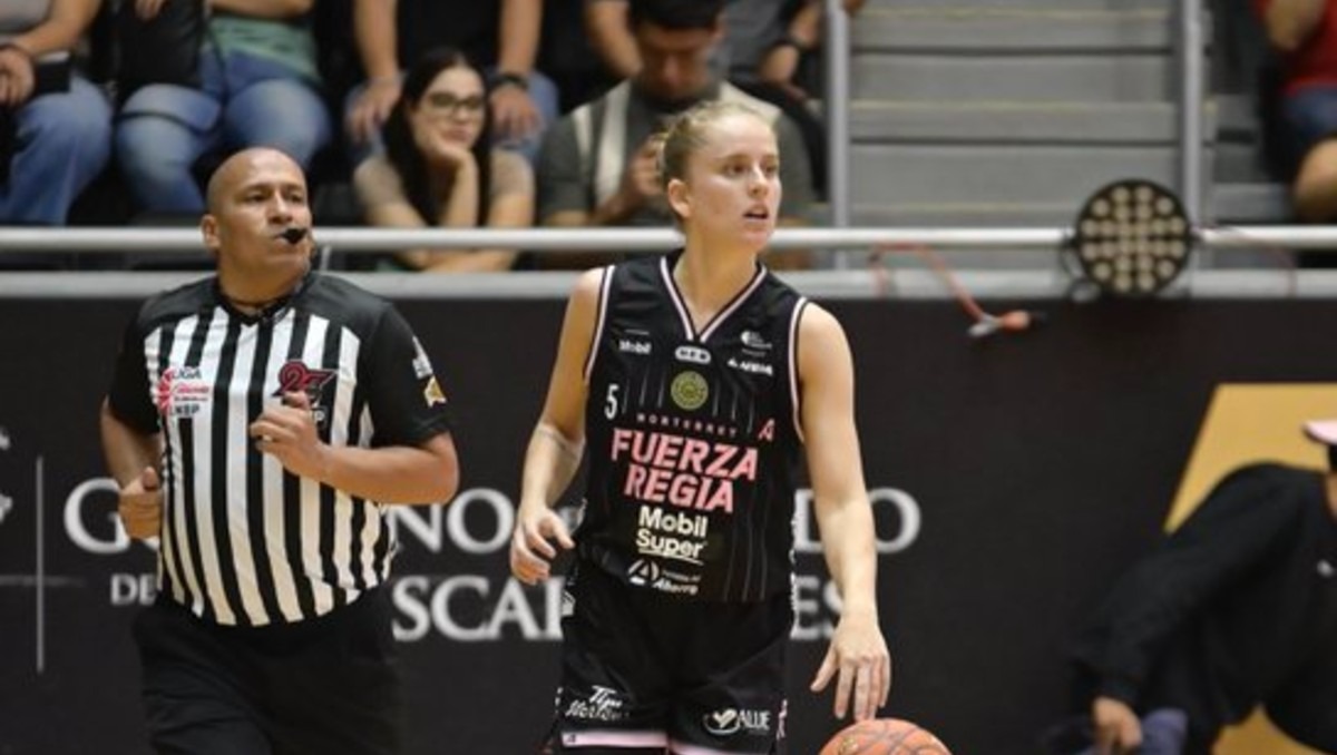Fuerza Regia Femenil por su primera victoria ante El Calor de Cancún (X @FuerzaRegiaFem)