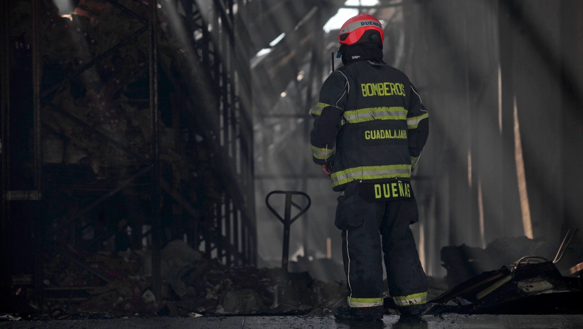 Bomberos de Guadalajara atienden sus propios protocolos (Foto: Fernando Carranza)
