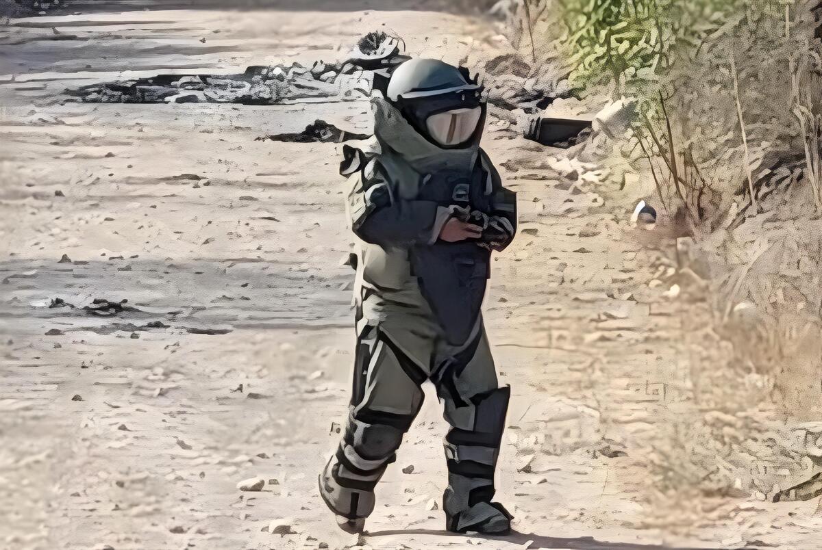 Desactivan artefactos explosivos en zona rural de Sinaloa. | Especial